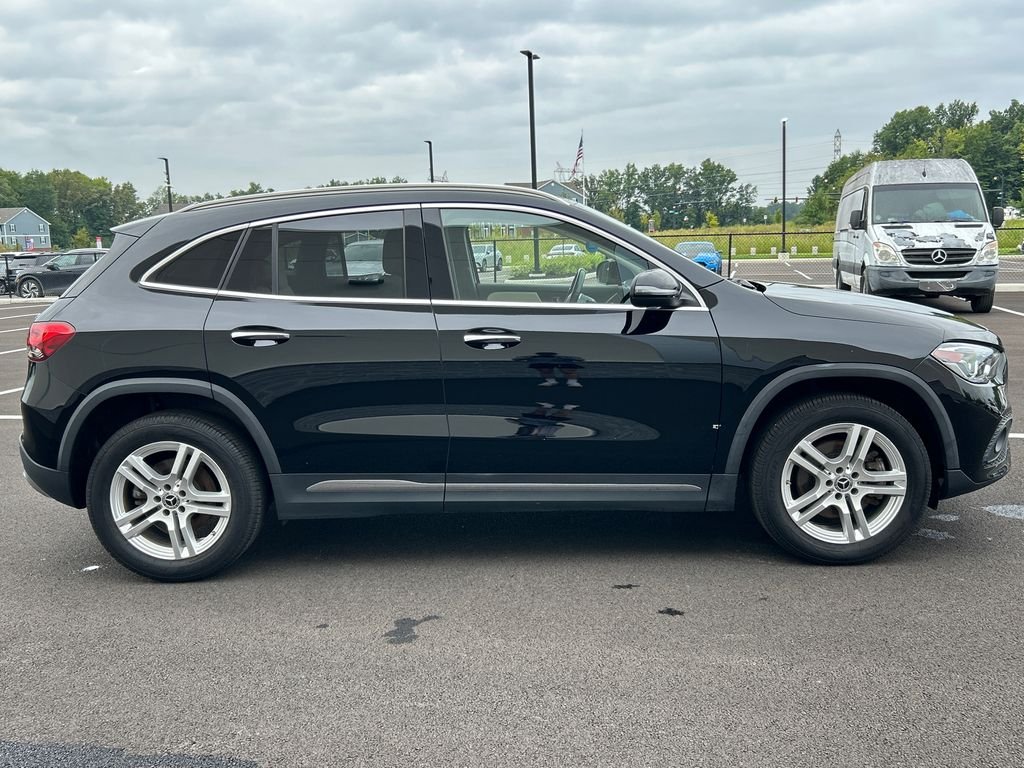 Used 2023 Black Mercedes-Benz GLA 250 image 9