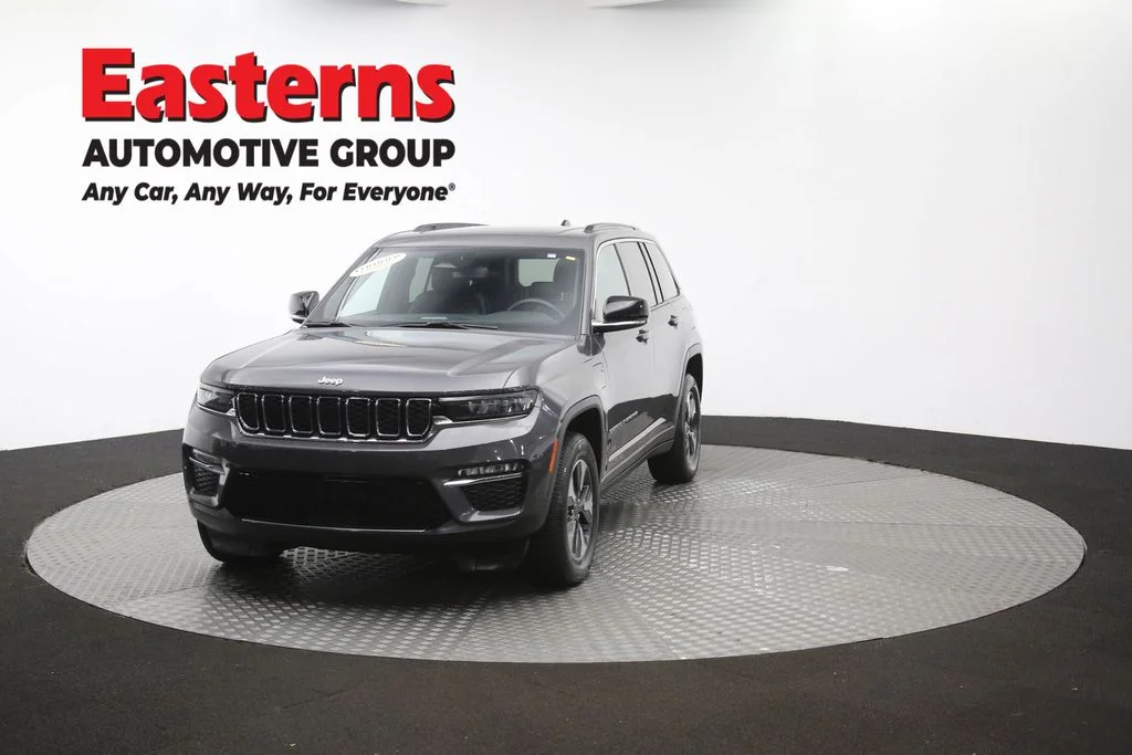 Used 2024 Gray Jeep 4xe image 58
