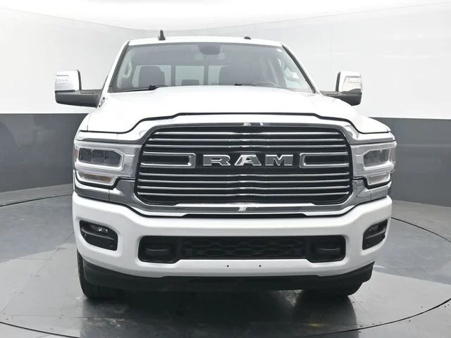 Used 2024 White Ram Laramie image 11