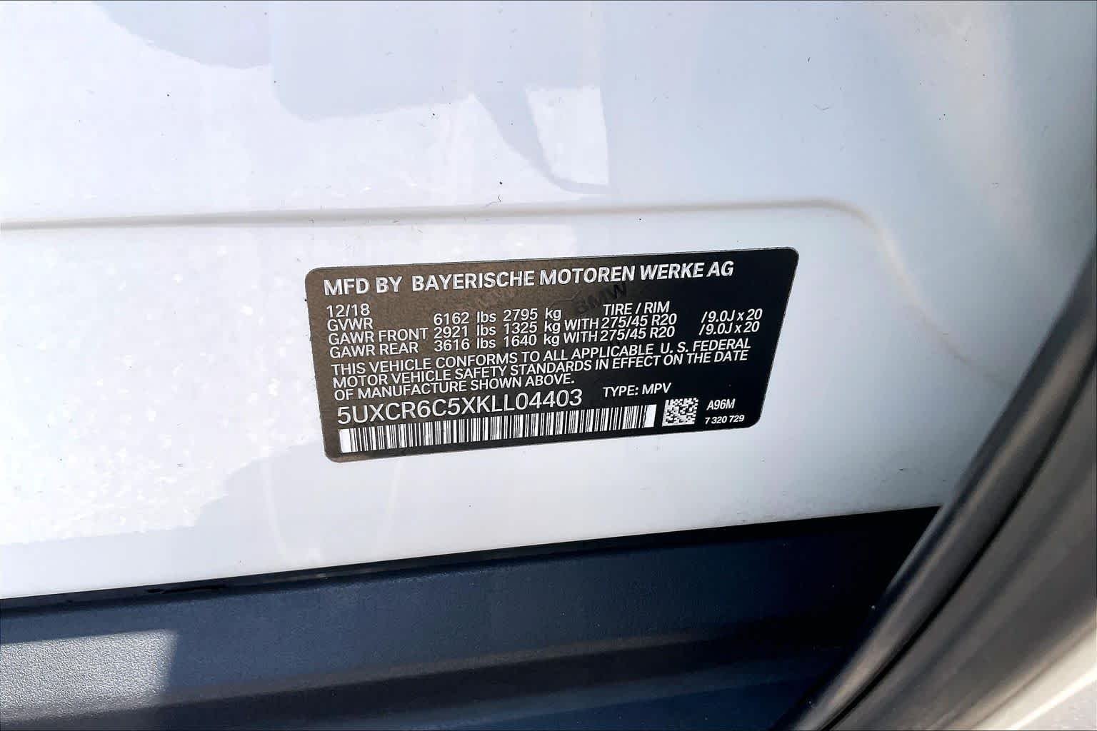Used 2019 Mineral White Metallic BMW xDrive40i image 30