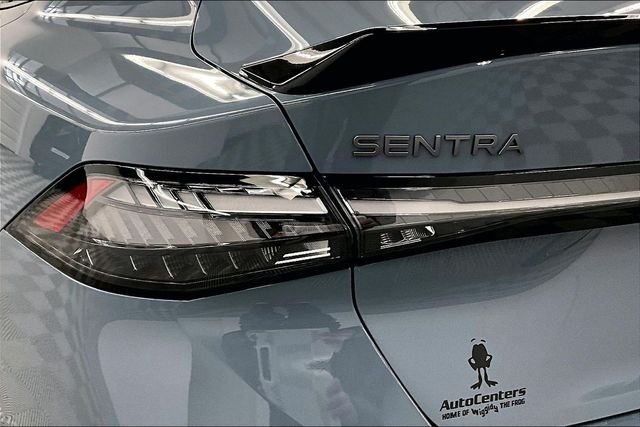 New 2026 Atlantic Gray/Super Black Nissan SR image 18