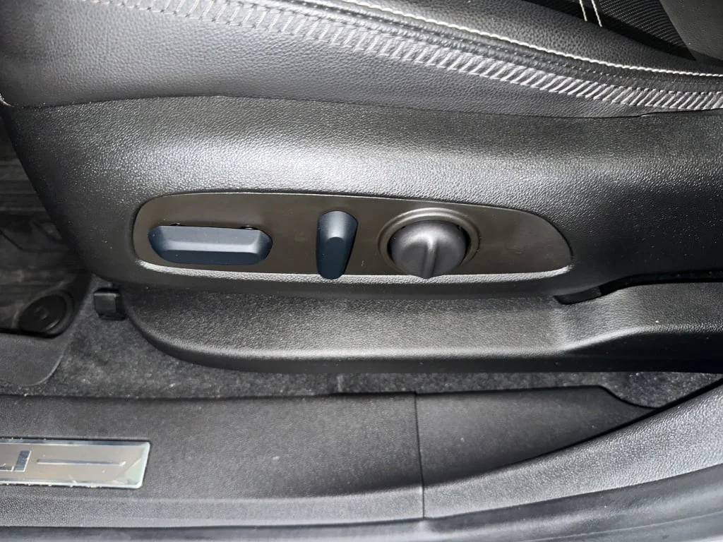 2023 GMC Terrain Denali - Photo 6