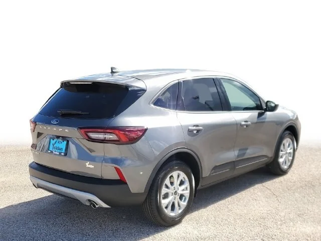 New 2026 Carbonized Gray Metallic Ford Active® image 4