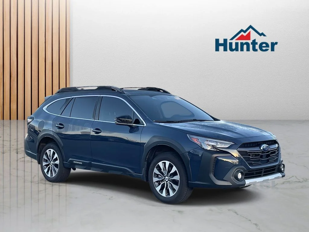 2025 Subaru Outback Limited's photo