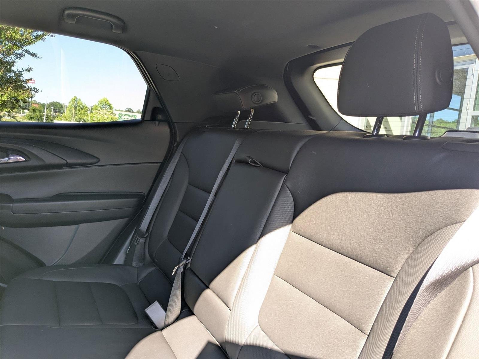 Used 2023 Summit White Chevrolet ACTIV image 25