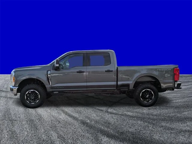 New 2026 Carbonized Gray Metallic Ford F-250® XLT image 7
