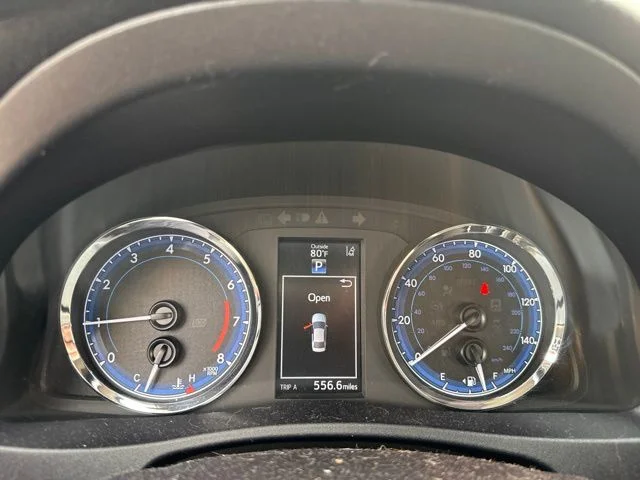 Used 2019 Silver Toyota SE image 32