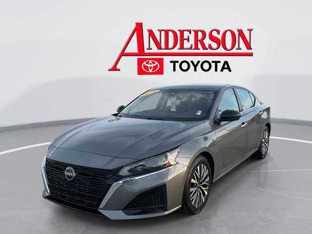 2024 Nissan Altima SV