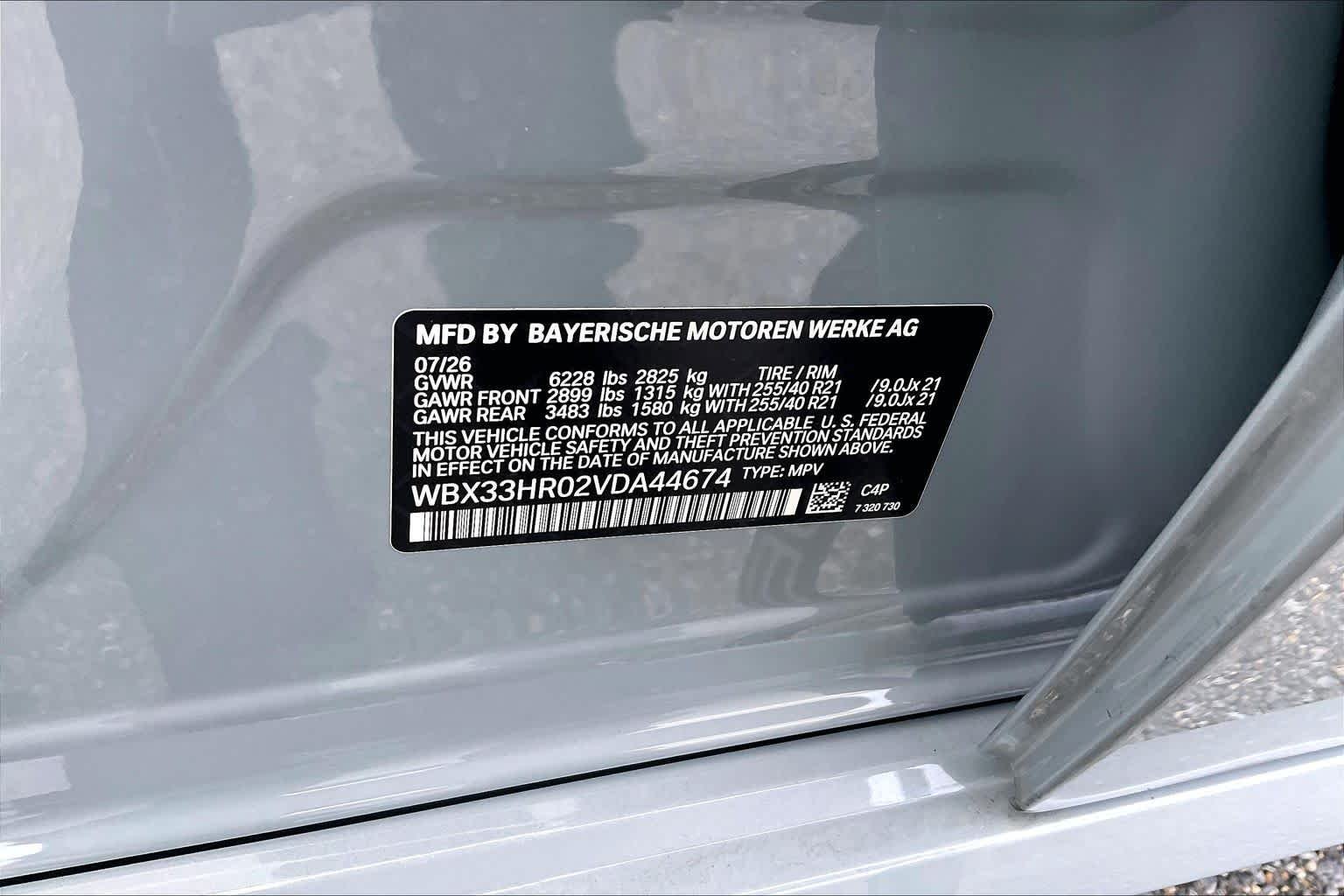 New 2027 Brooklyn Grey Metallic BMW 50 xDrive image 18
