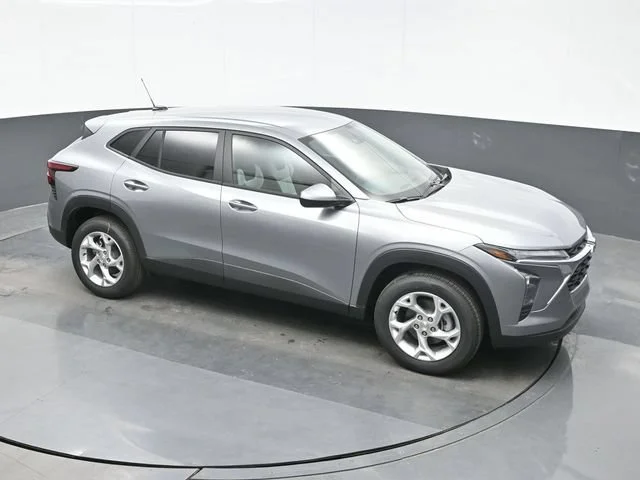 2026 Chevrolet Trax LS - Photo 15