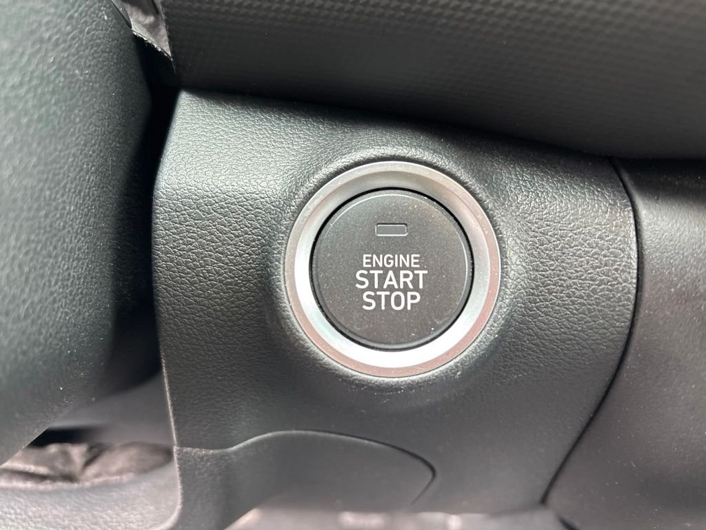 Used 2023 Silver Hyundai SEL image 38