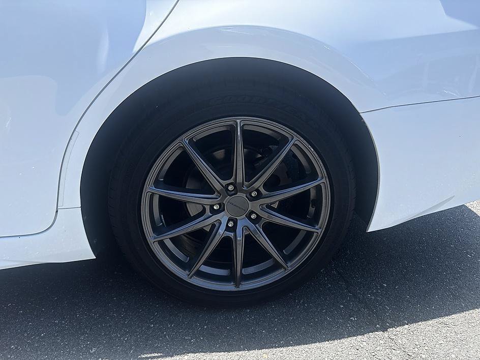 Used 2020 Super White Toyota SE image 10