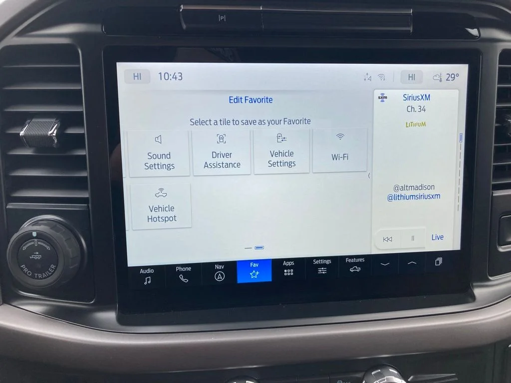 Used 2025 Gray Ford XLT image 42