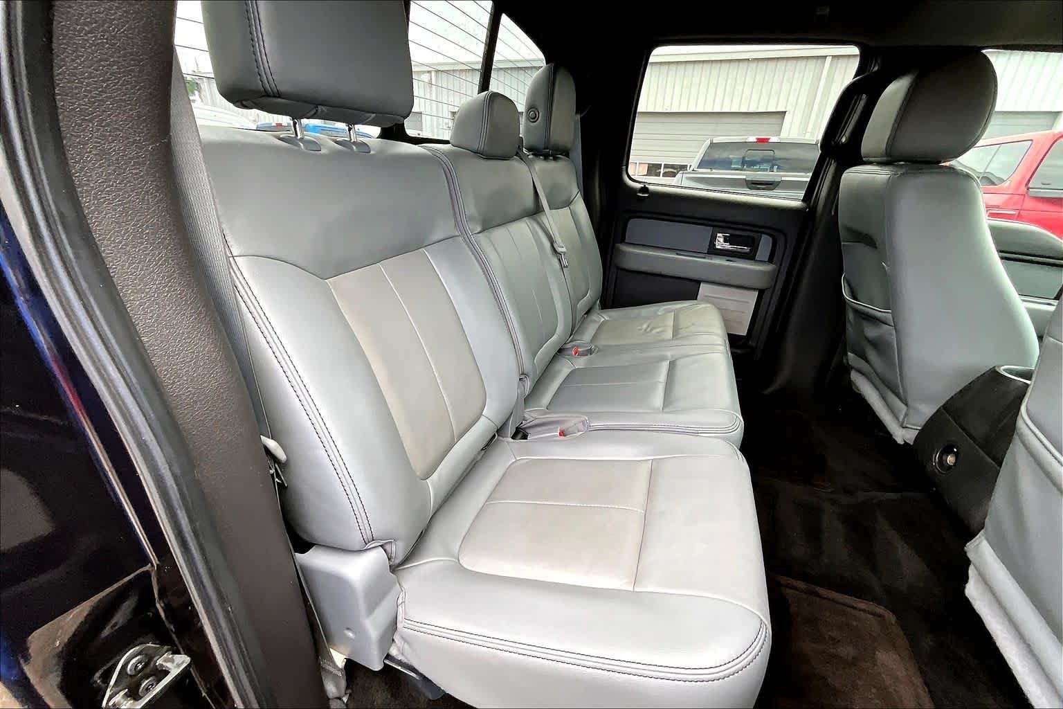 Used 2014 Tuxedo Black Metallic Ford XLT image 19