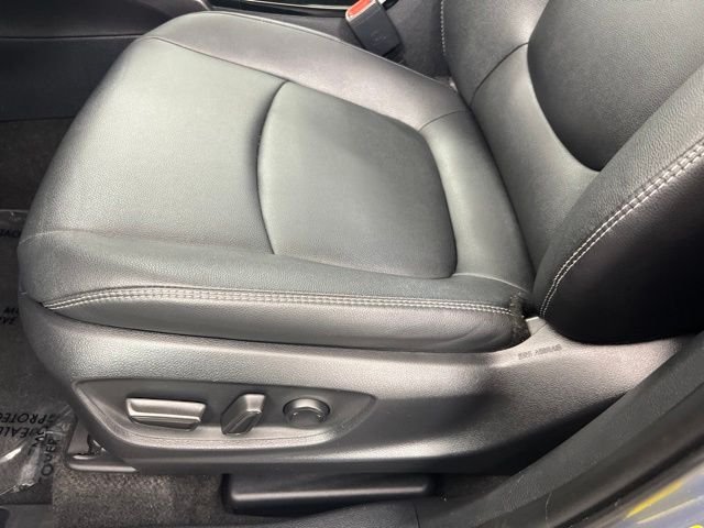 Used 2022 CELESTITE Toyota XLE image 14