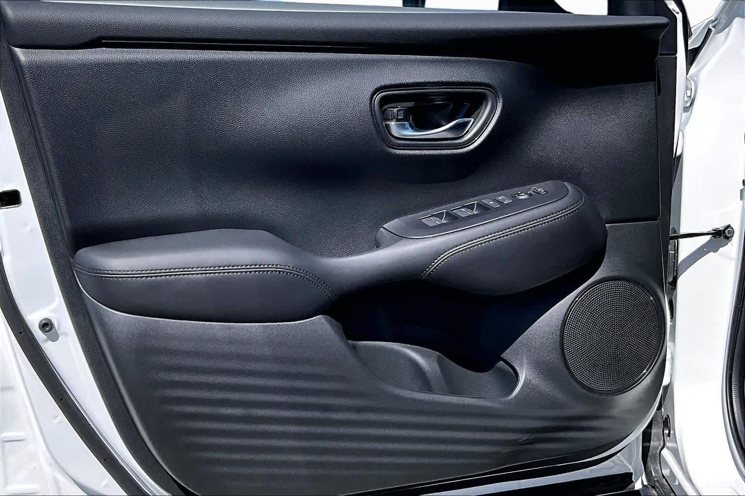 2026 Honda HR-V LX - Photo 21