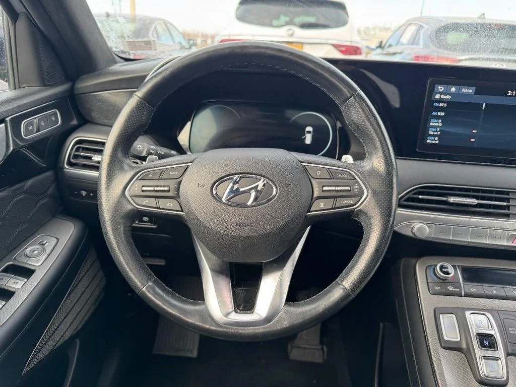 Used 2020 Silver Hyundai Limited image 14