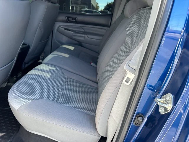 Used 2015 Blue Toyota PreRunner image 18