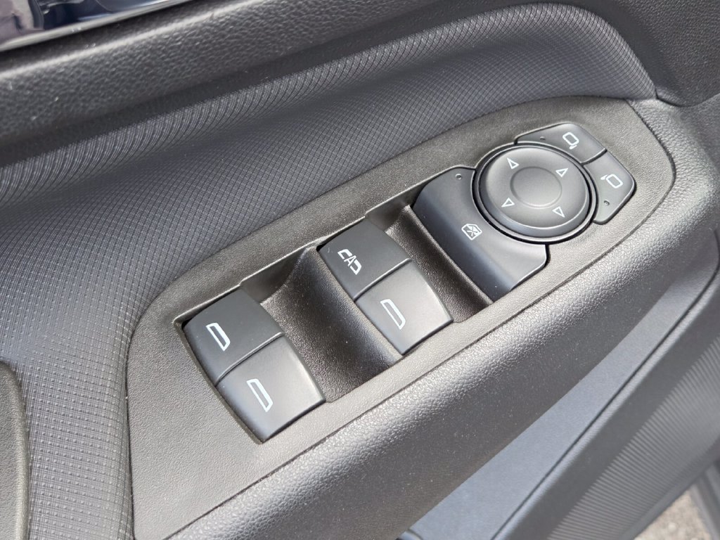 Used 2022 Gray Chevrolet RS image 24