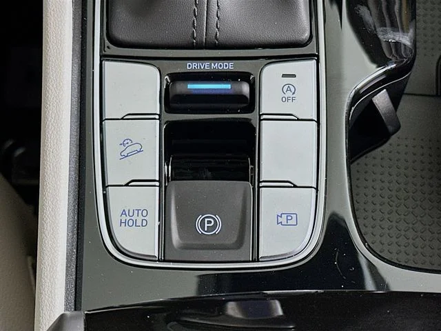 New 2026 Hyundai TUCSON SEL