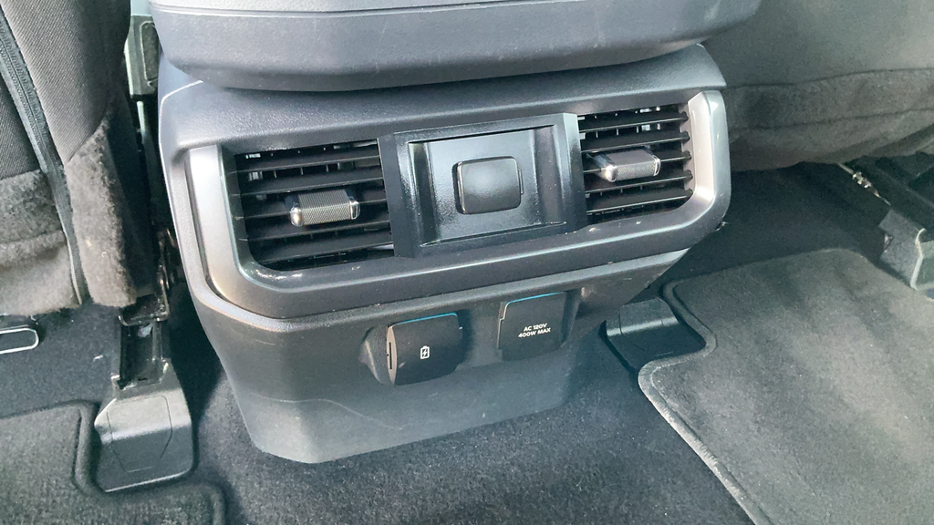 Certified Used 2023 Gray Ford XLT image 10