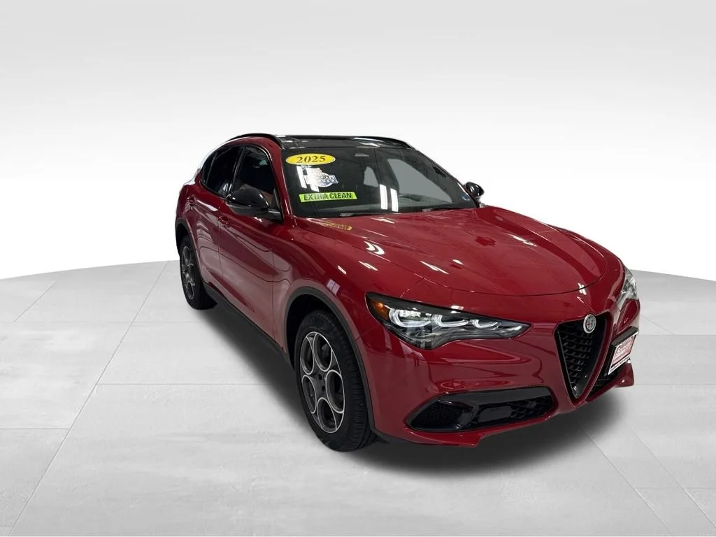 Used 2025 Red Alfa Romeo Base image 12