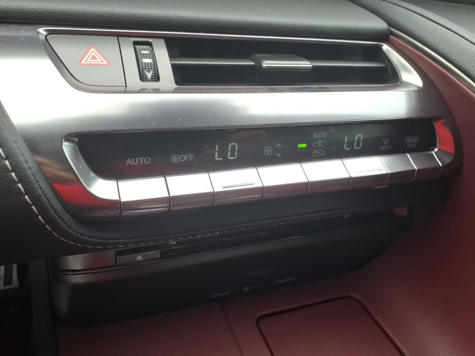 Used 2018 Ultra White Lexus LC 500 image 29