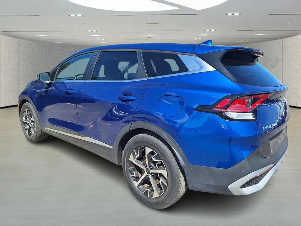 Used 2025 Sapphire Blue Kia EX image 3