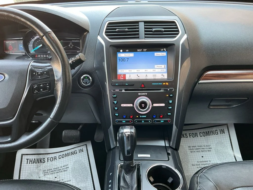 Used 2018 Black Ford Limited image 16