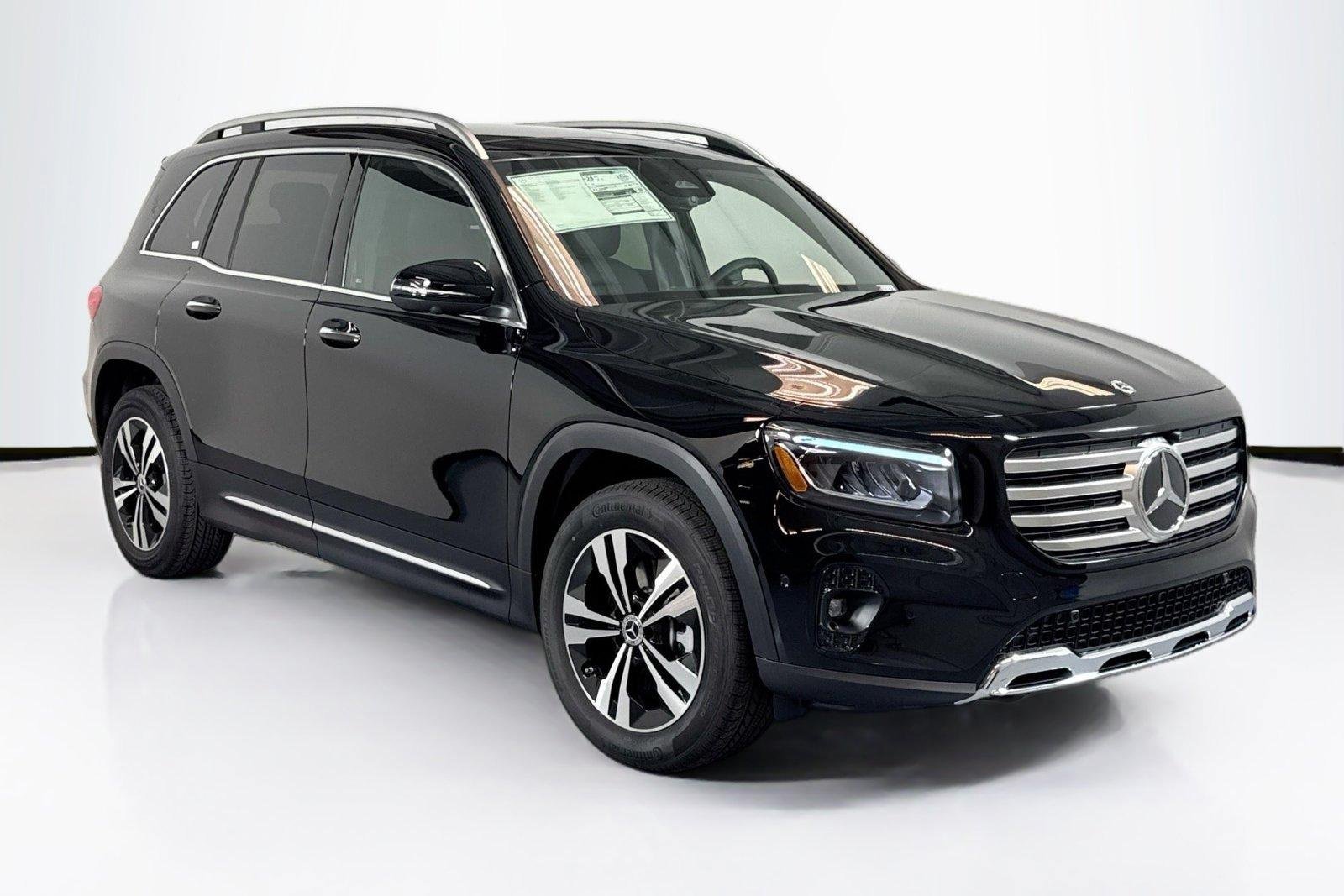 New 2026 Night Black Mercedes-Benz GLB 250 image 3