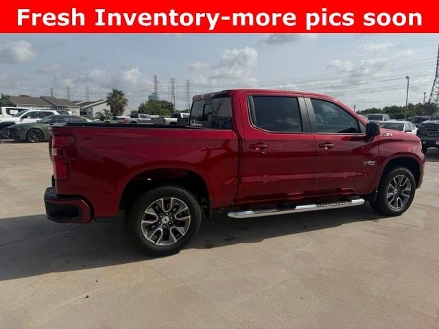 Used 2025 Radiant Red Tintcoat Chevrolet RST image 3