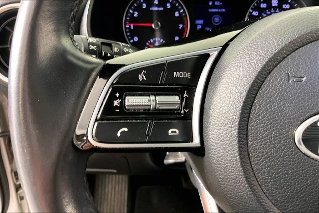 Used 2020 Silver Kia EX image 10