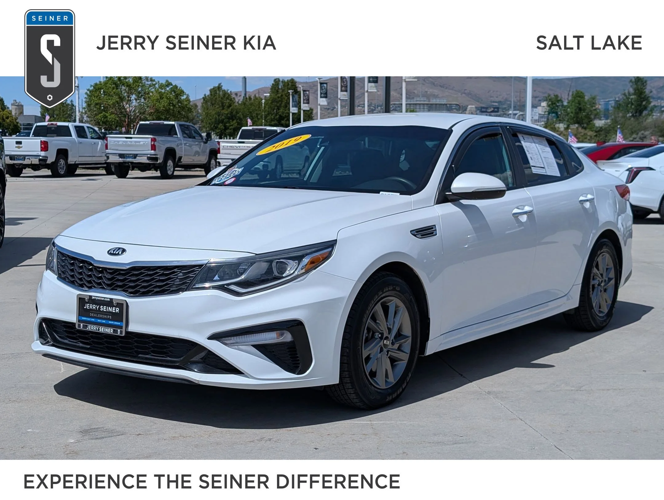2019 Kia Optima LX AT's photo