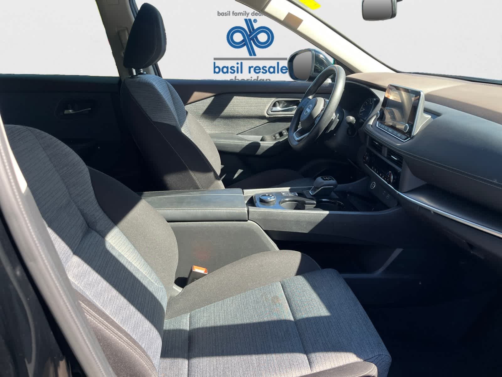 Used 2023 Super Black Nissan SV image 21