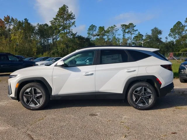 Certified Used 2025 White Hyundai SEL image 8
