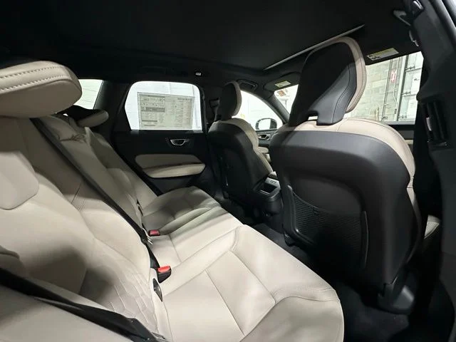 New 2026 Crystal White Volvo Plus image 15