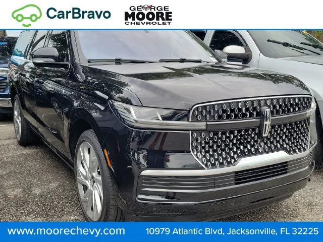 2025 Lincoln Navigator