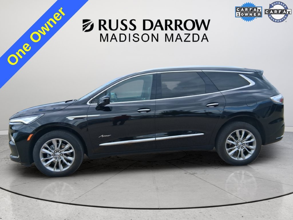 Used 2023 Black Buick Avenir image 2