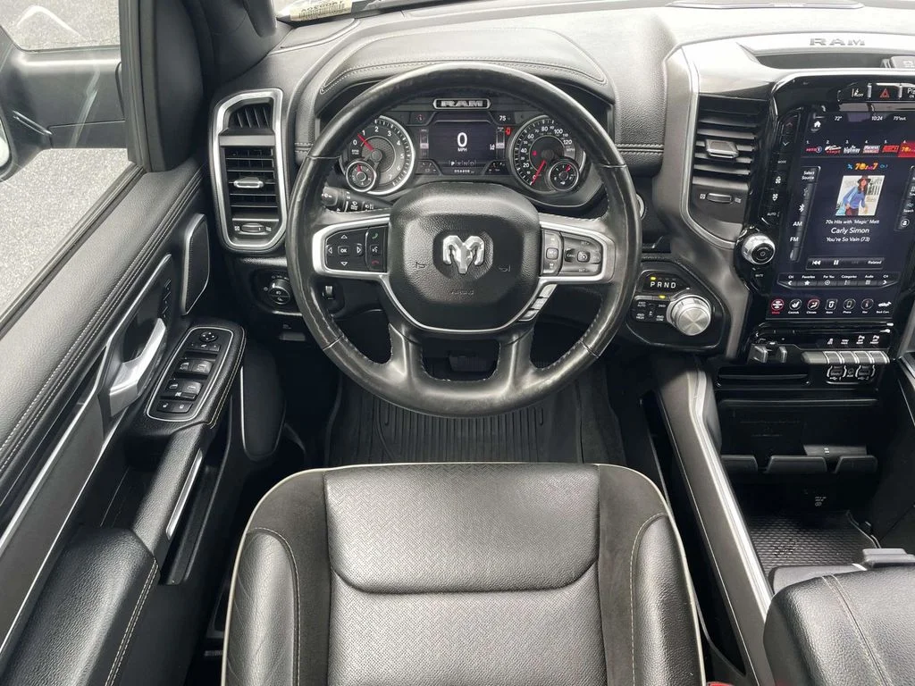 Used 2021 Silver Ram Laramie image 21