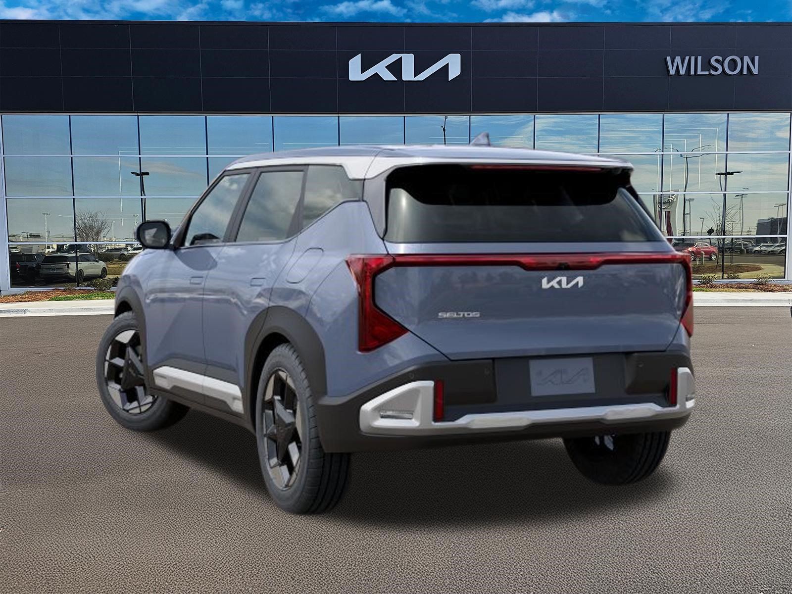 New 2027 Gray Kia S image 4