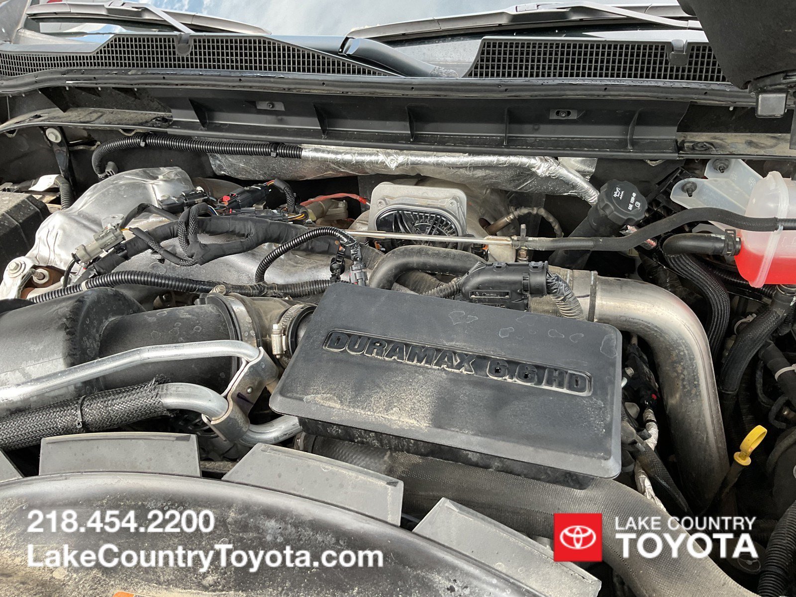 Used 2024 White Chevrolet ZR2 image 35