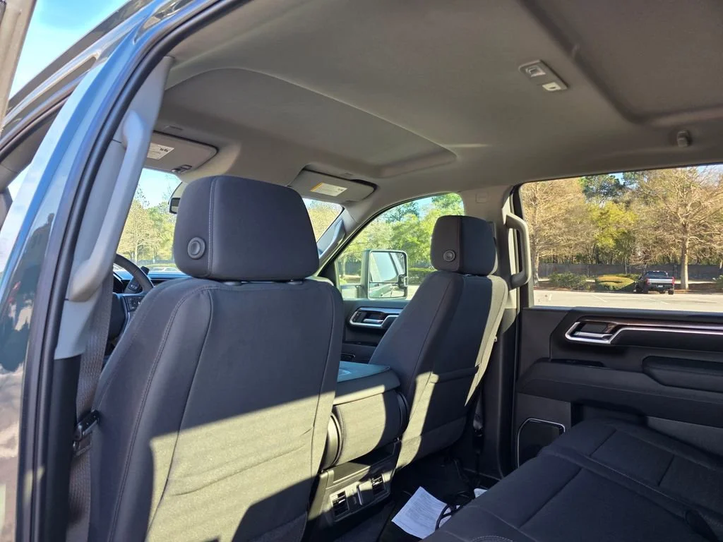 2025 Chevrolet Silverado 2500 HD LT - Photo 17