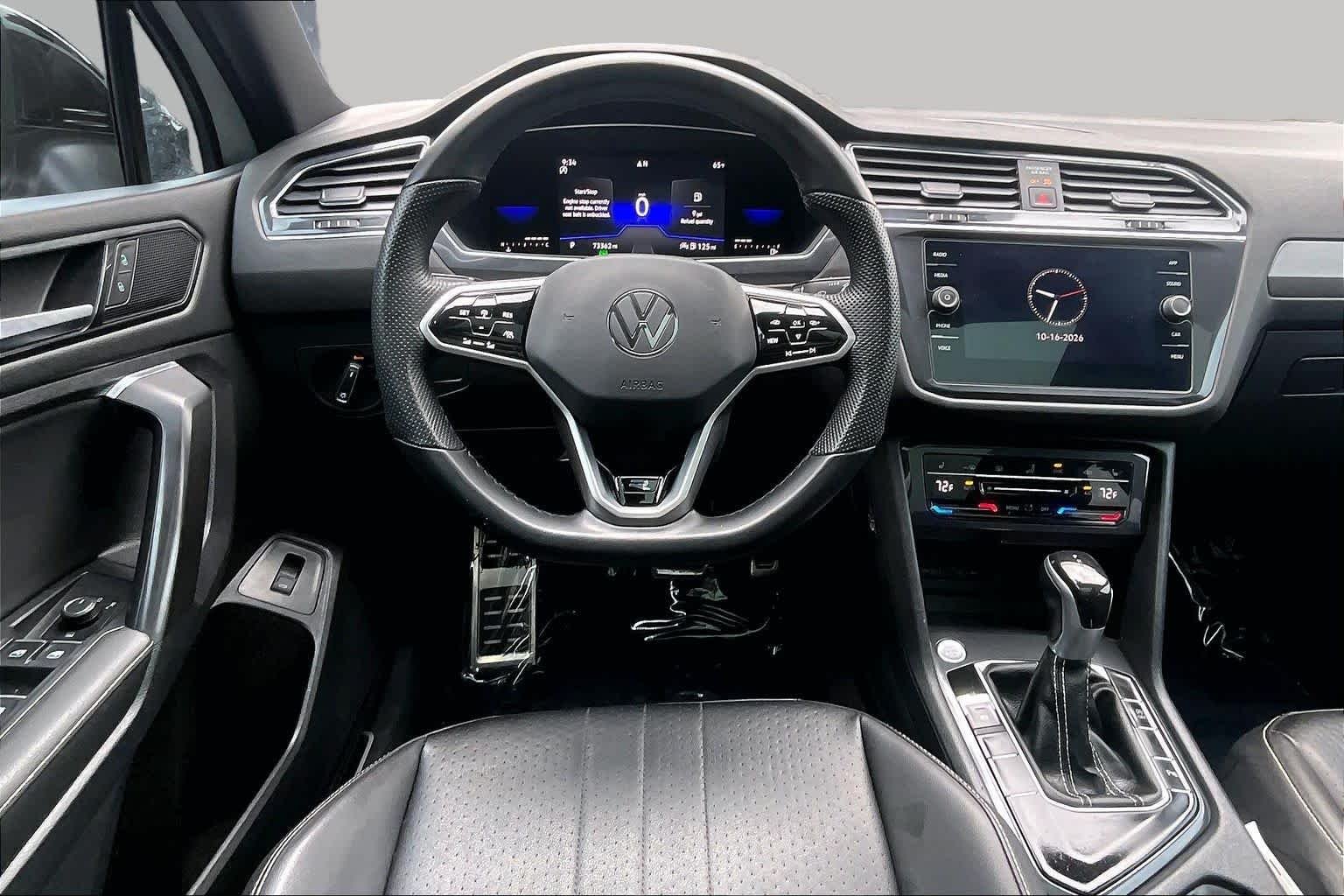 Used 2022 Oryx White Pearl Volkswagen SE R-Line Black image 6