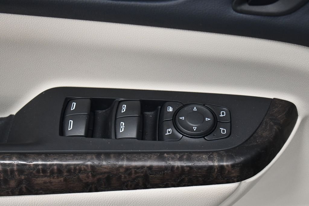 Used 2023 Ebony Twilight Metallic GMC Denali image 15