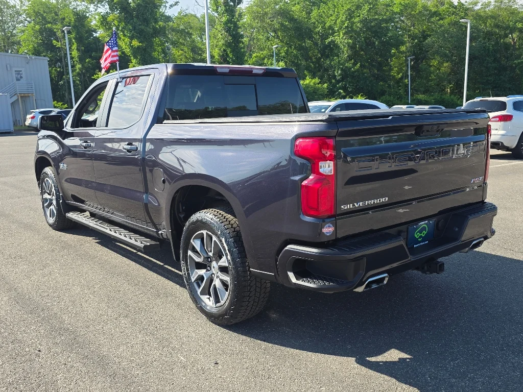 Used 2022 Dark Ash Metallic Chevrolet RST image 15