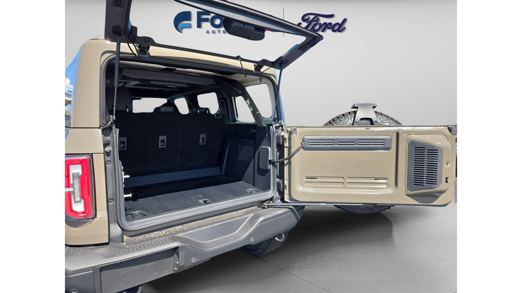 New 2026 Marsh Gray Ford Badlands® image 26