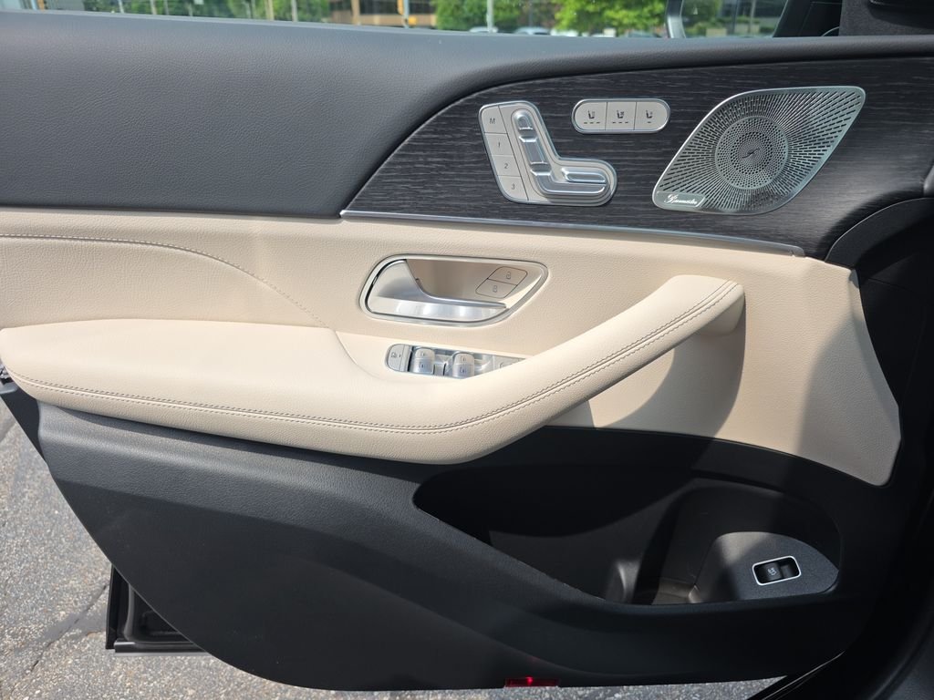 New 2026 Black Mercedes-Benz GLE 450 image 19