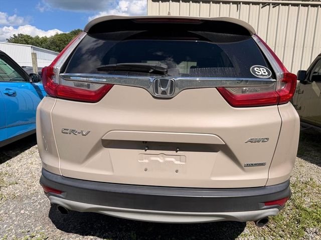 Used 2018  Honda Touring image 14