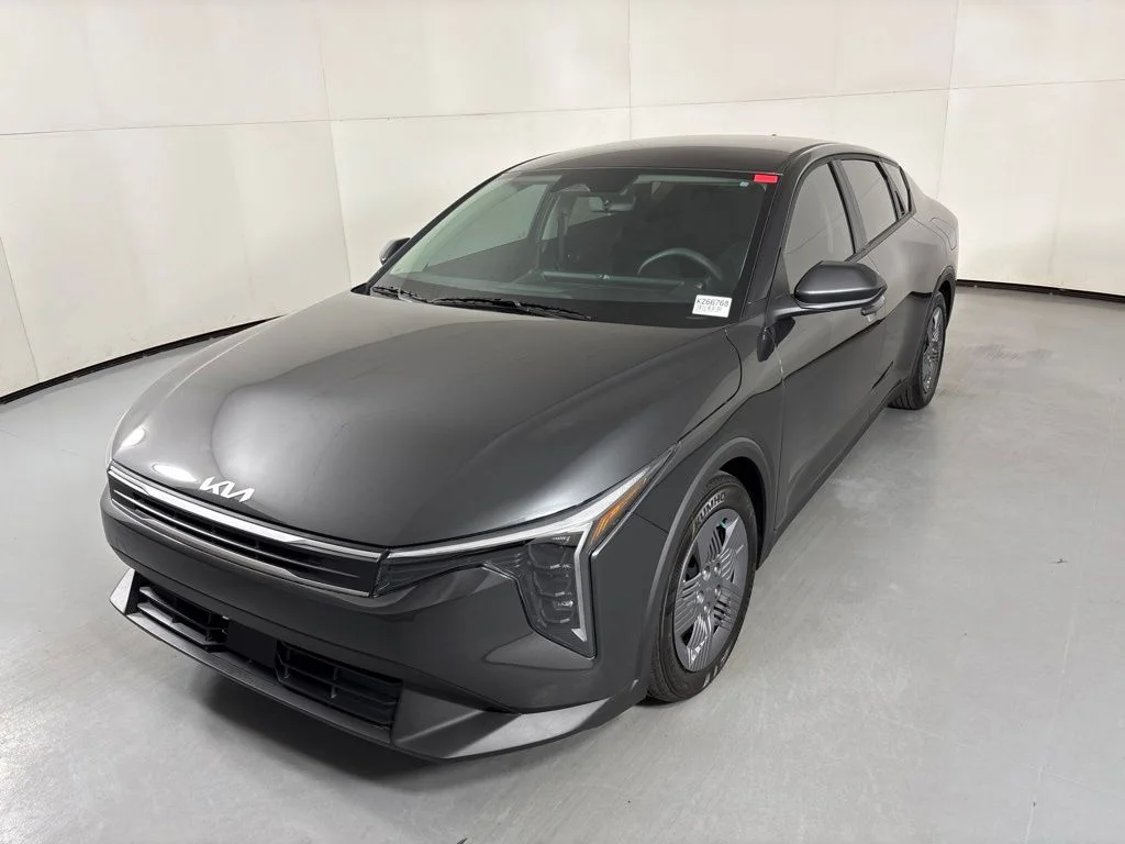New 2026  Kia LX image 4