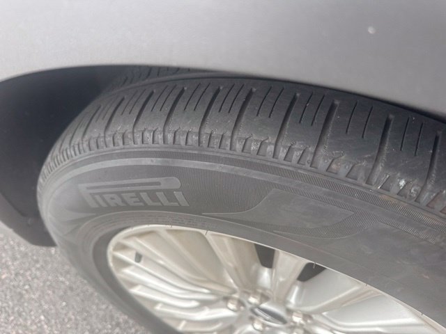 Used 2019 Blue Lincoln Standard image 4